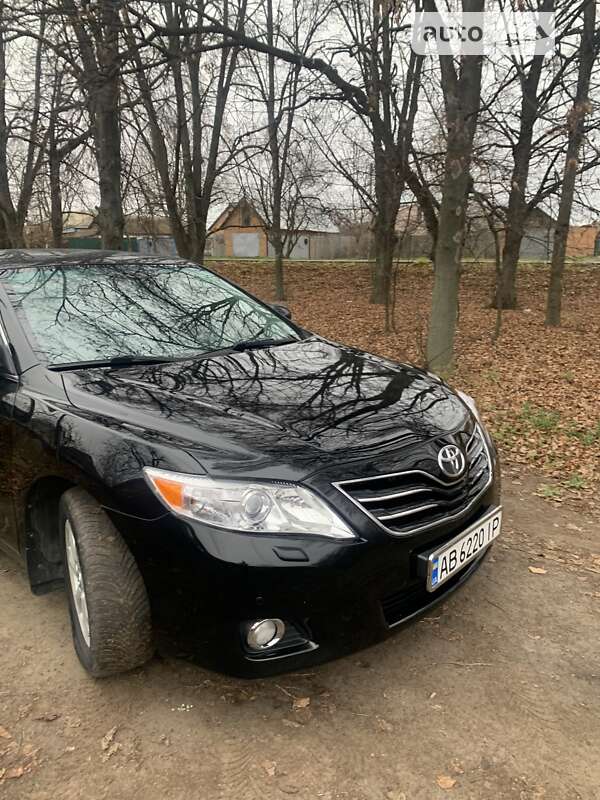 2010 toyota camry