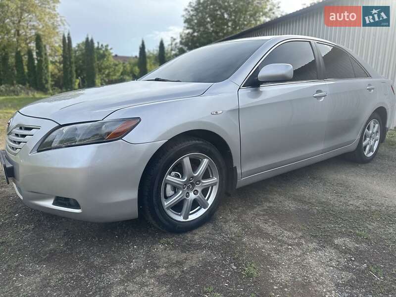 2008 toyota camry