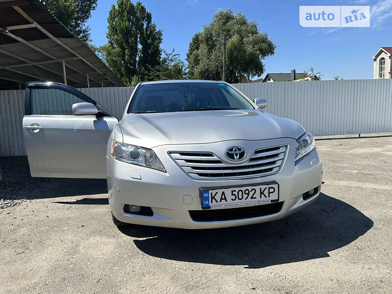 2008 toyota camry