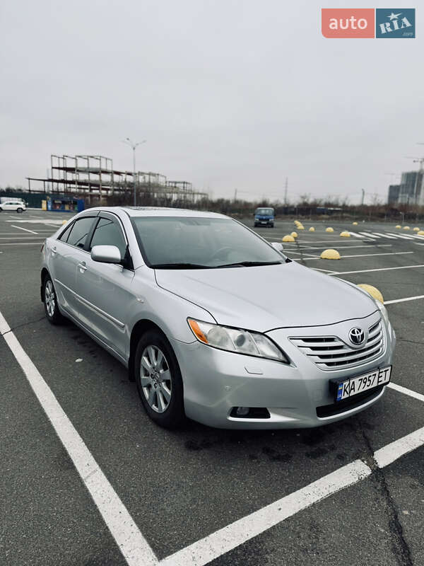 2008 toyota camry