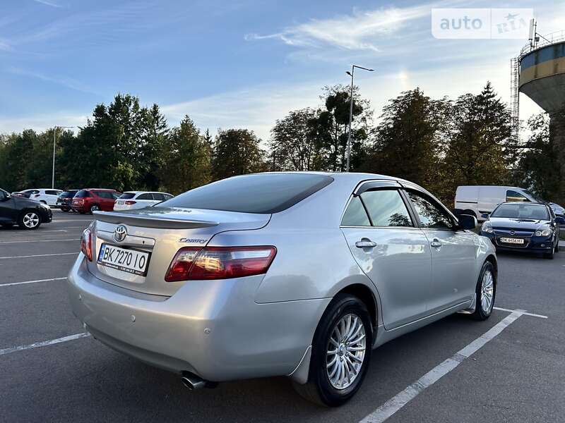 2008 toyota camry