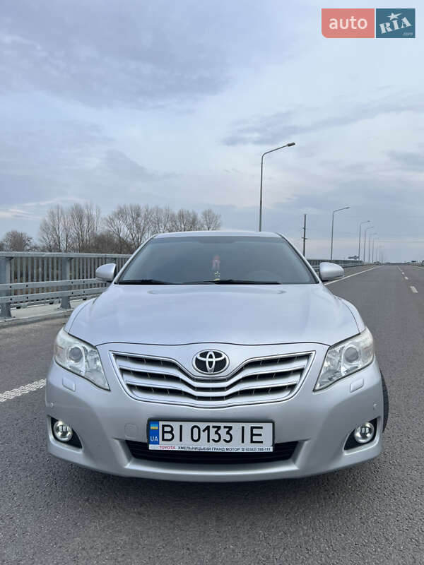 2011 toyota camry