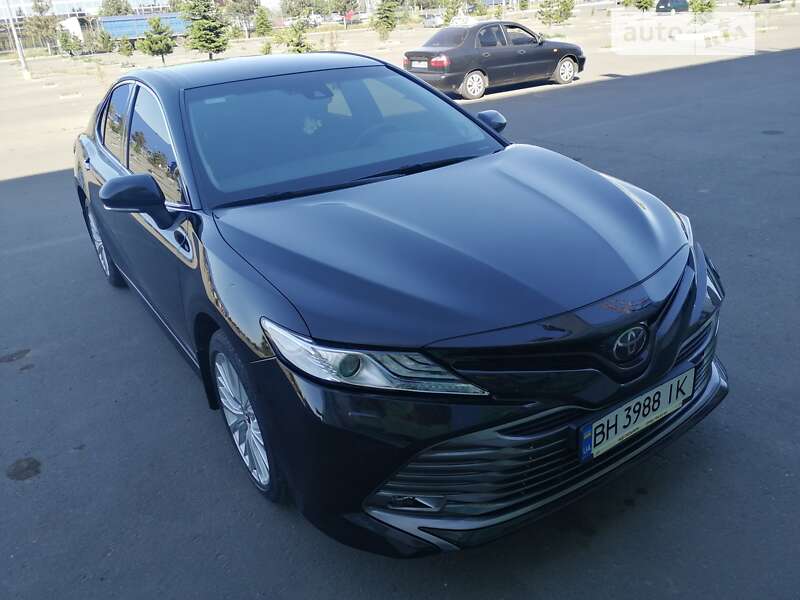 2018 toyota camry