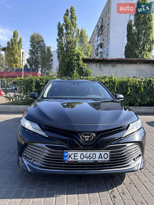 2018 toyota camry