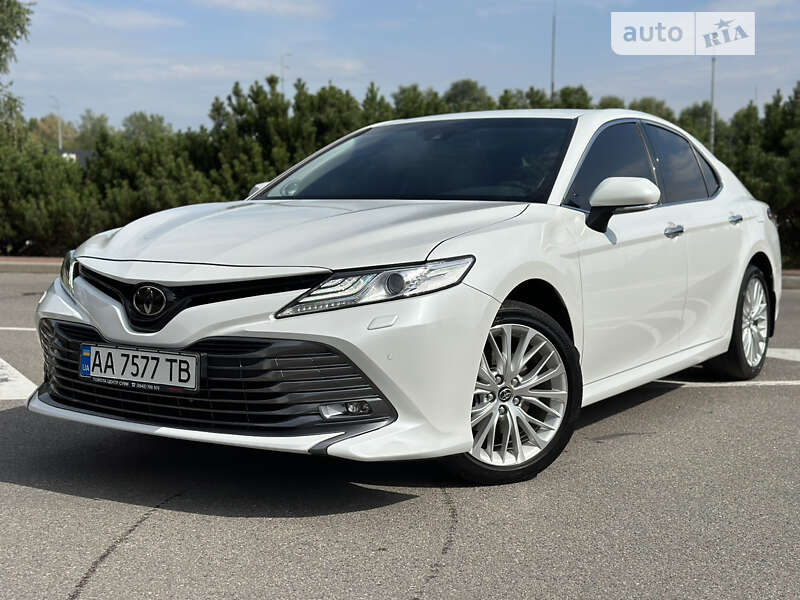 2017 toyota camry