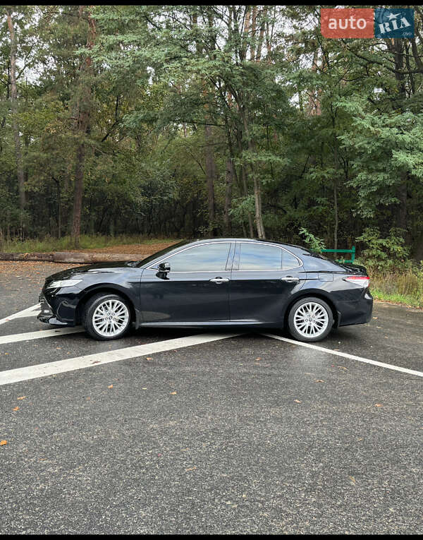 2018 toyota camry
