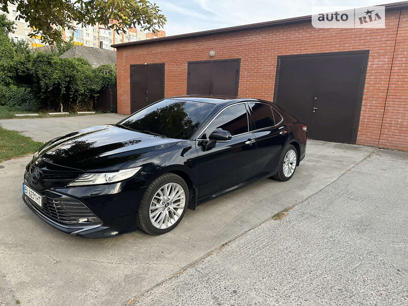 2018 toyota camry