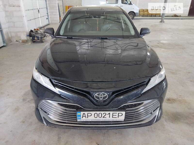2018 toyota camry