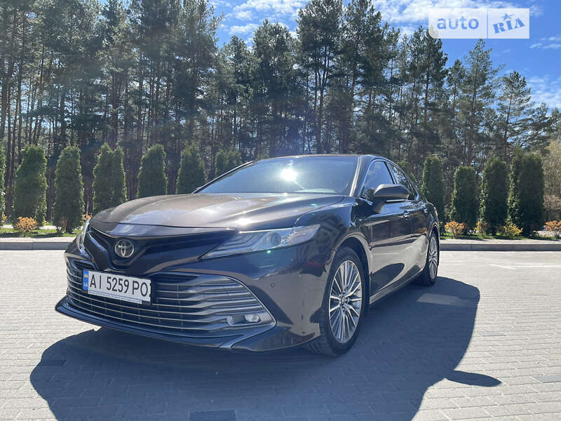 2018 toyota camry