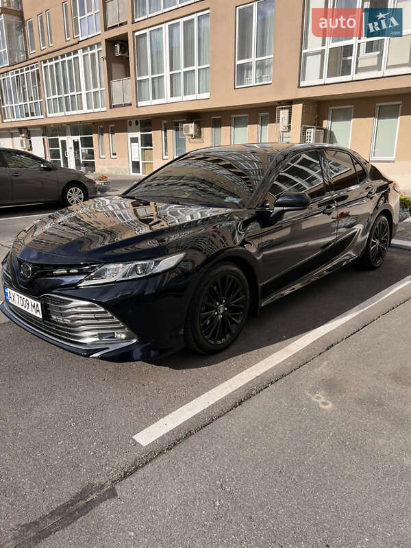 2017 toyota camry