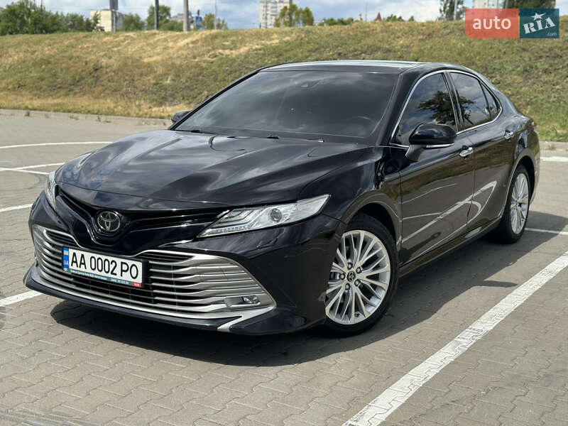 2018 toyota camry