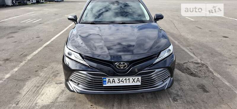 2018 toyota camry