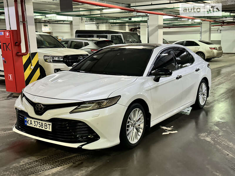 2017 toyota camry
