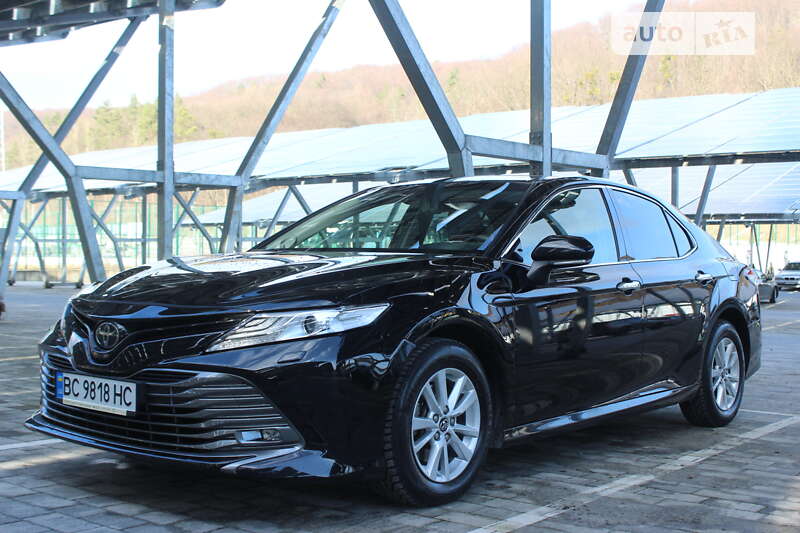 2018 toyota camry