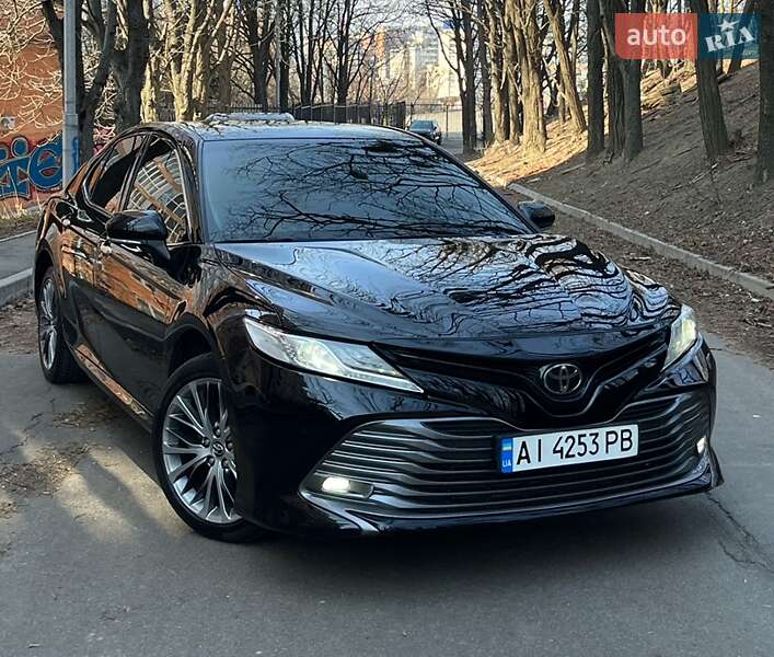 2018 toyota camry