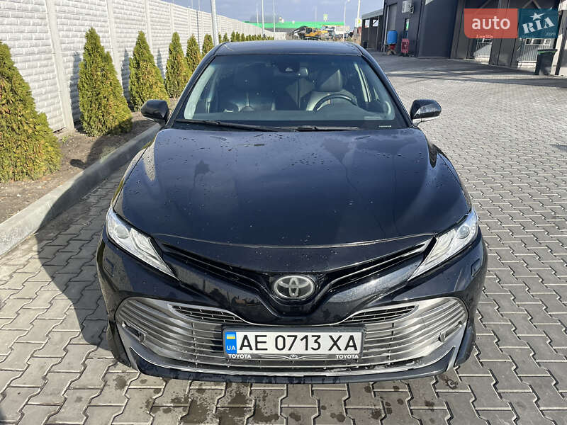 2018 toyota camry