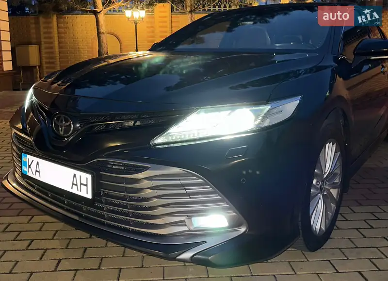 2018 toyota camry