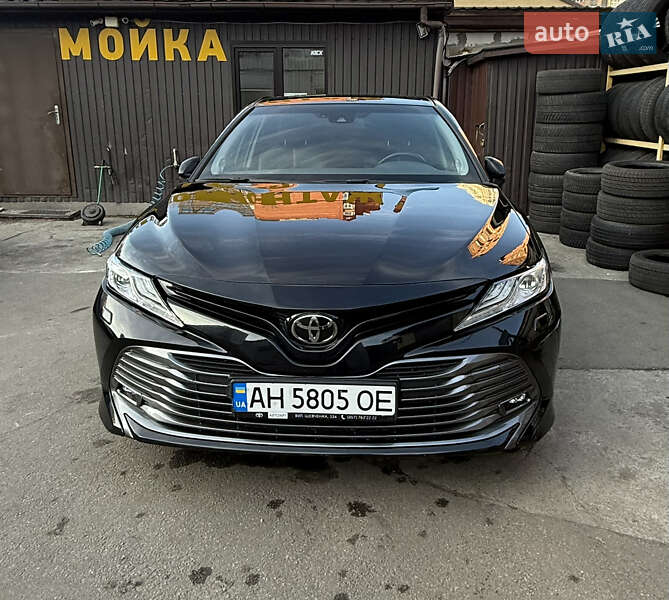 2020 toyota camry