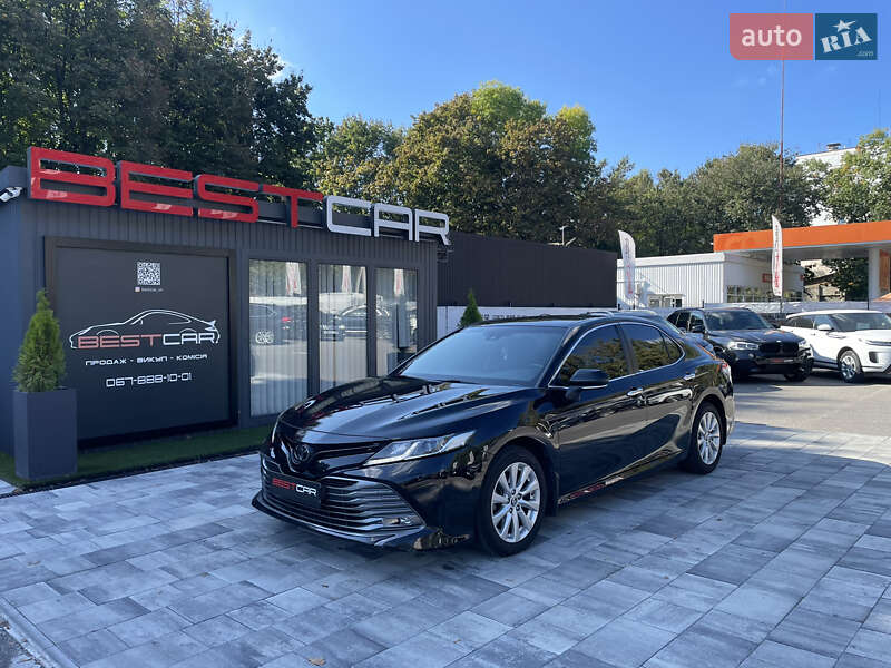 2018 toyota camry