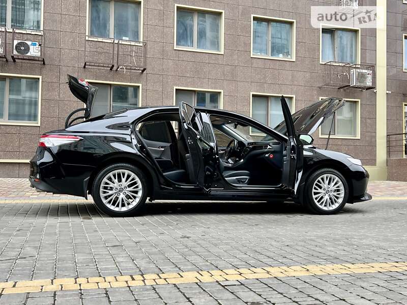 2017 toyota camry
