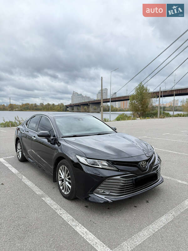 2018 toyota camry