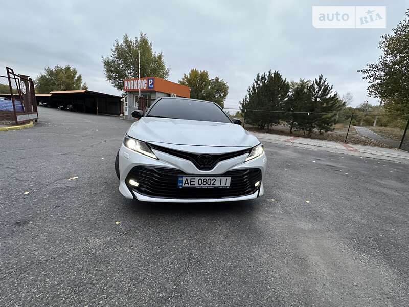 2018 toyota camry