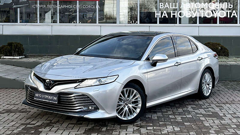 2019 toyota camry