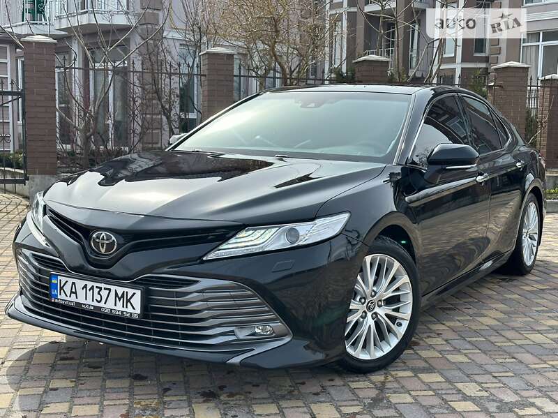 2017 toyota camry