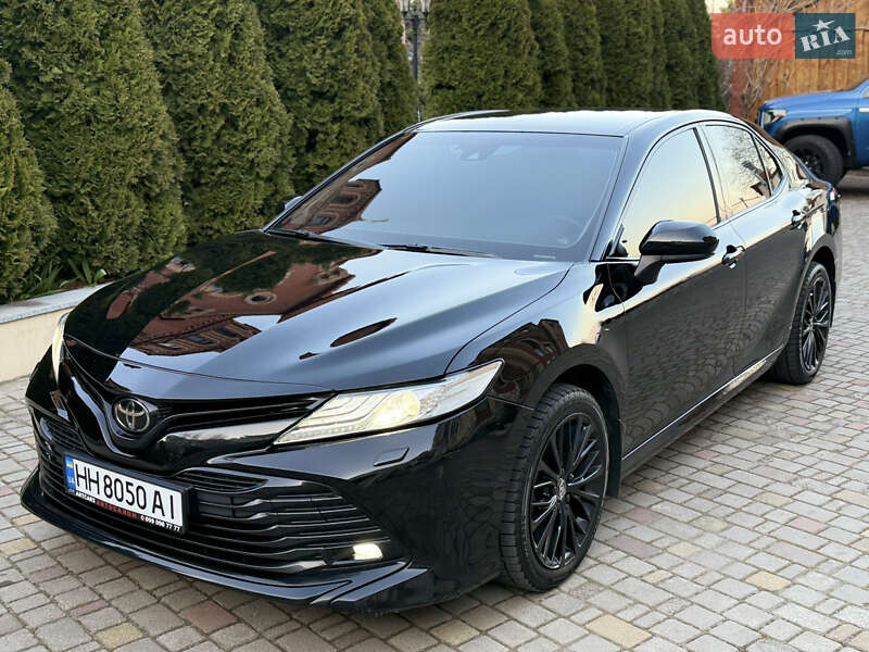 2018 toyota camry