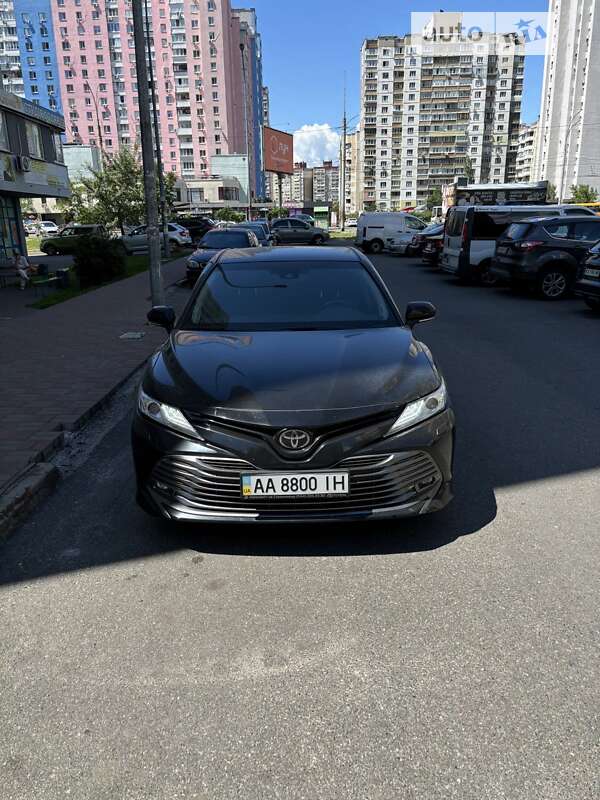 2018 toyota camry
