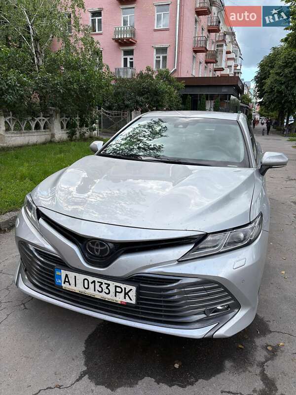 2018 toyota camry