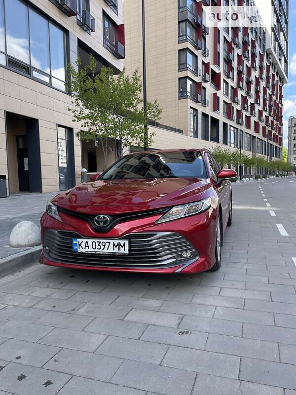 2018 toyota camry