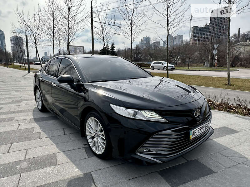 2017 toyota camry