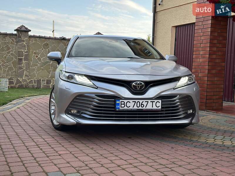 2017 toyota camry
