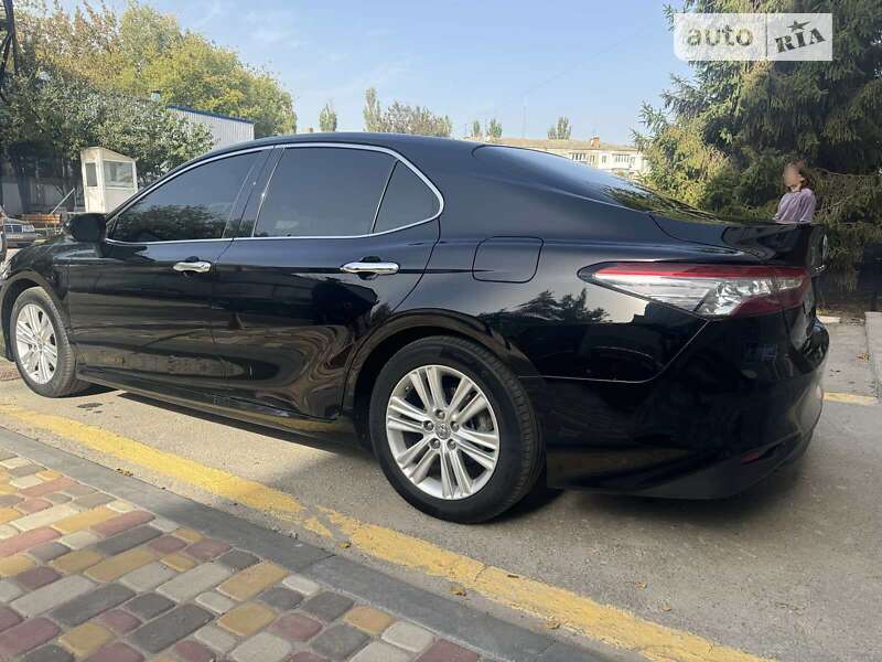 2018 toyota camry