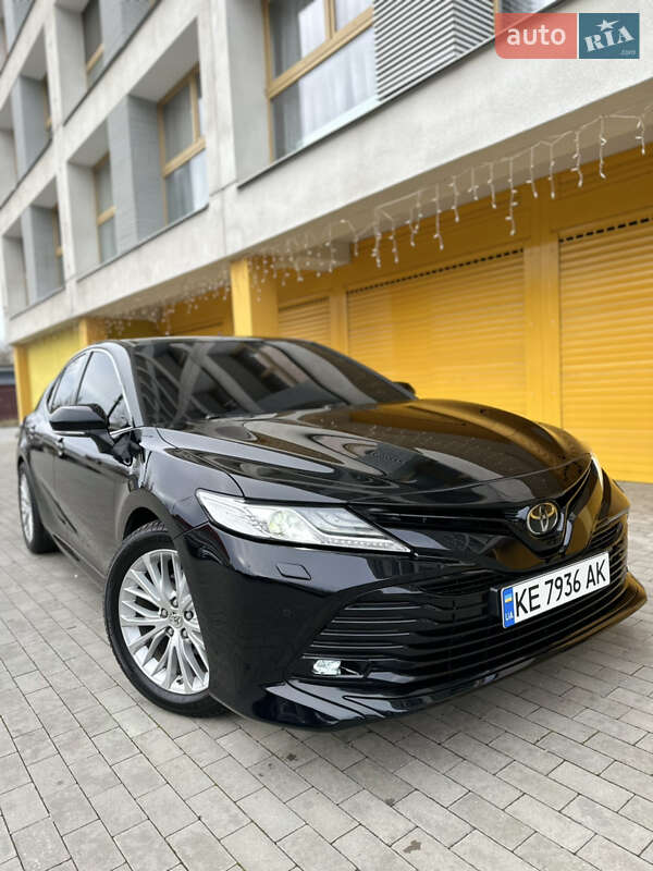2018 toyota camry