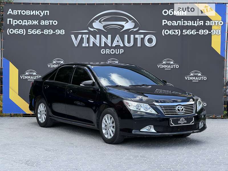 2012 toyota camry