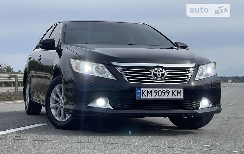 2012 toyota camry