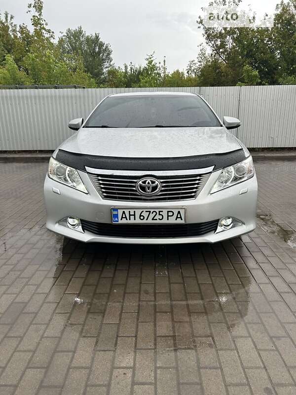 2012 toyota camry