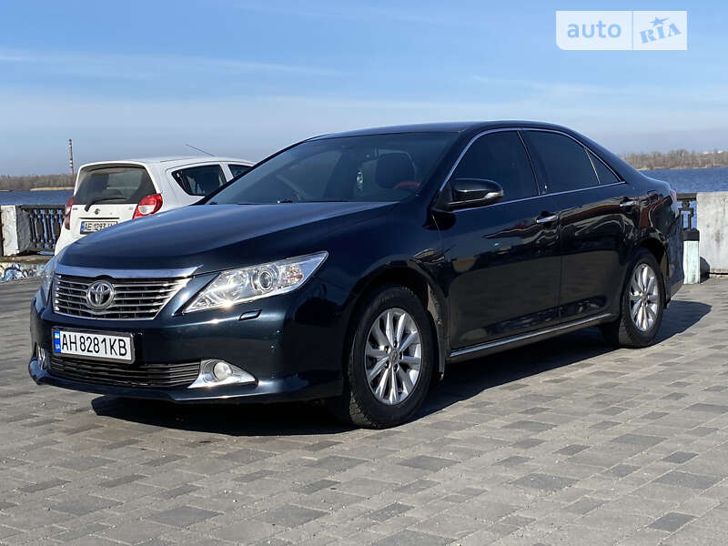 2013 toyota camry