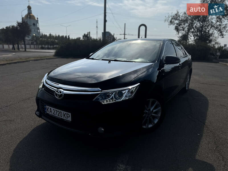 2017 toyota camry