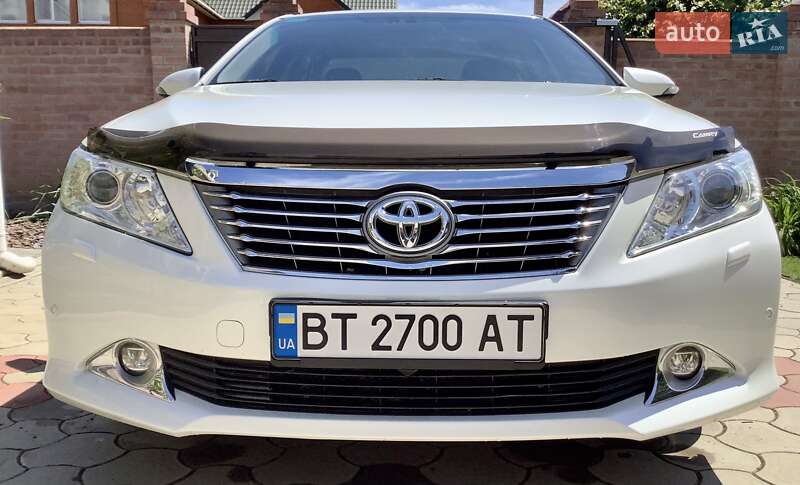 2011 toyota camry