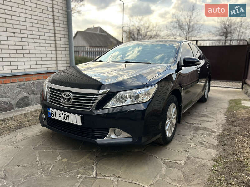 2013 toyota camry