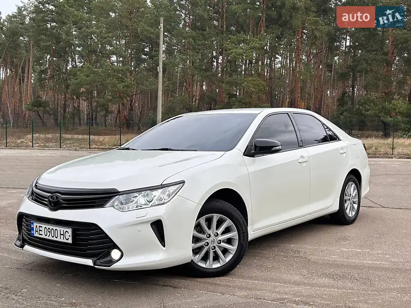 2017 toyota camry