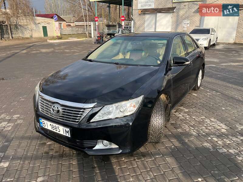 2013 toyota camry