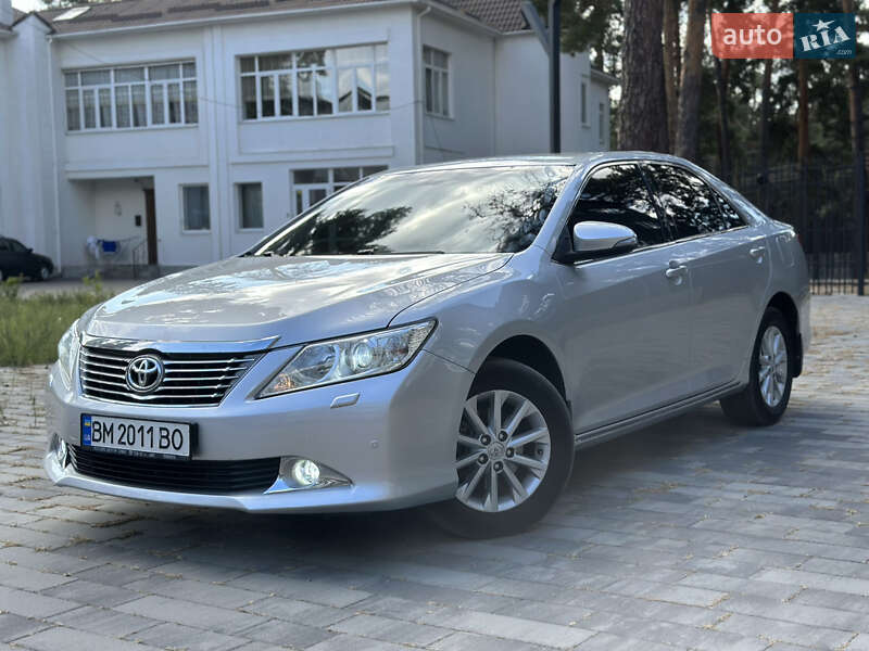 2013 toyota camry