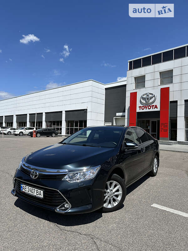 2015 toyota camry