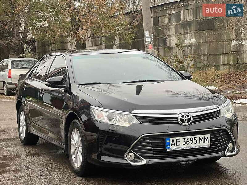 2017 toyota camry