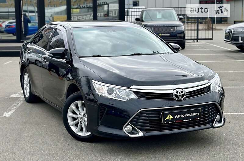 2017 toyota camry