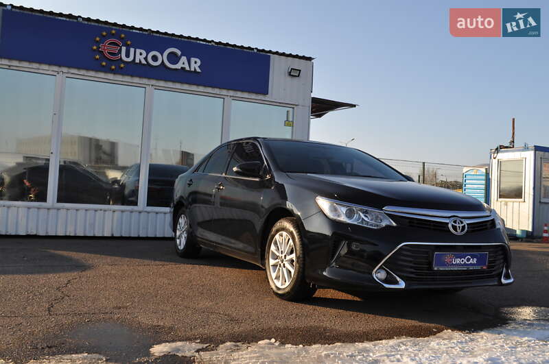 2017 toyota camry